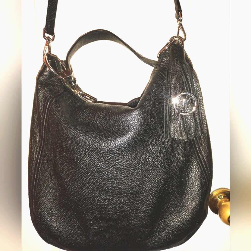 Michael Kors Black Leather Women's Bag#70